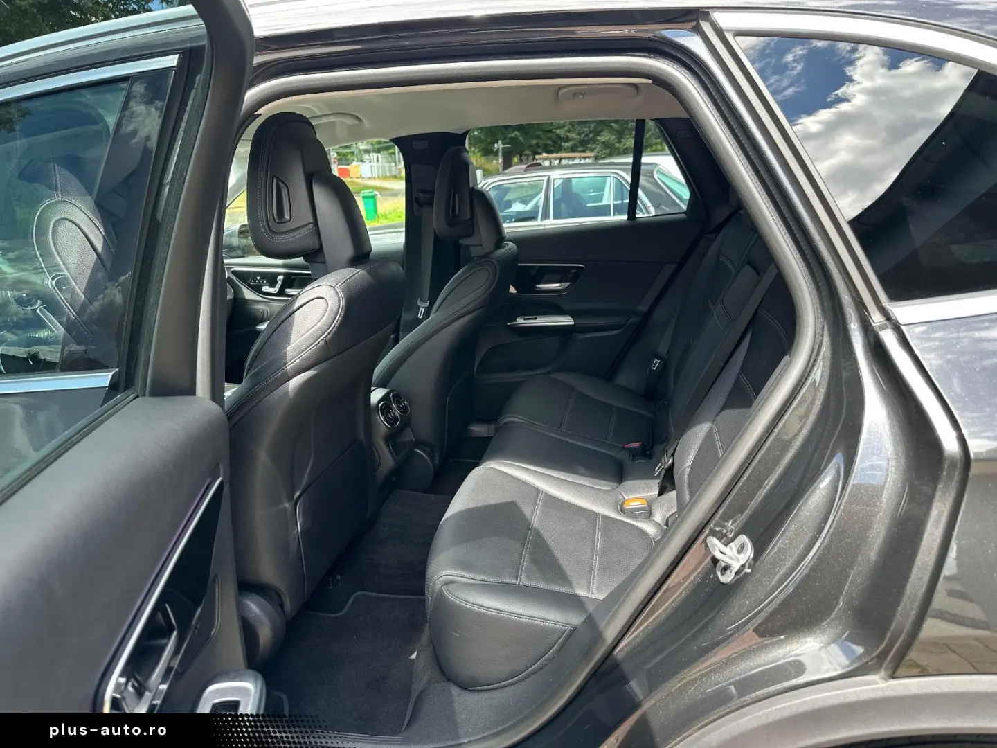 MERCEDES-BENZ GLC 400e 4MATIC 9.500TKM KAMERA ACC AHK