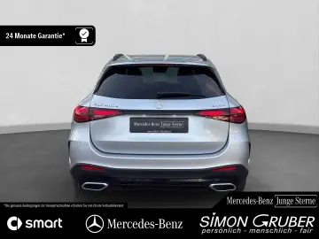 MERCEDES-BENZ GLC 400 e 4M AMG Pano Burm DigiLight 360 AHK