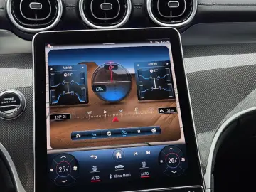 MERCEDES-BENZ GLC 400 e AMG-Premium.Pan.Mem.360 AHK.&hellip;