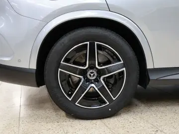 MERCEDES-BENZ GLC 400 e 4M AMG Sport Premium Distr. &hellip;