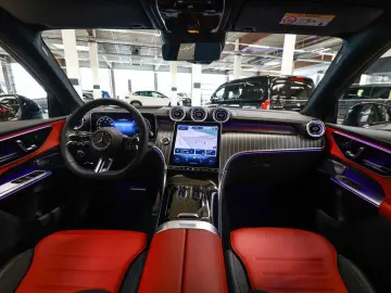 MERCEDES-BENZ GLC 400 e 4M AMG Sport Premium Distr. &hellip;