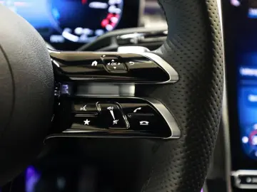 MERCEDES-BENZ GLC 400 e 4M AMG Sport Premium Distr. &hellip;