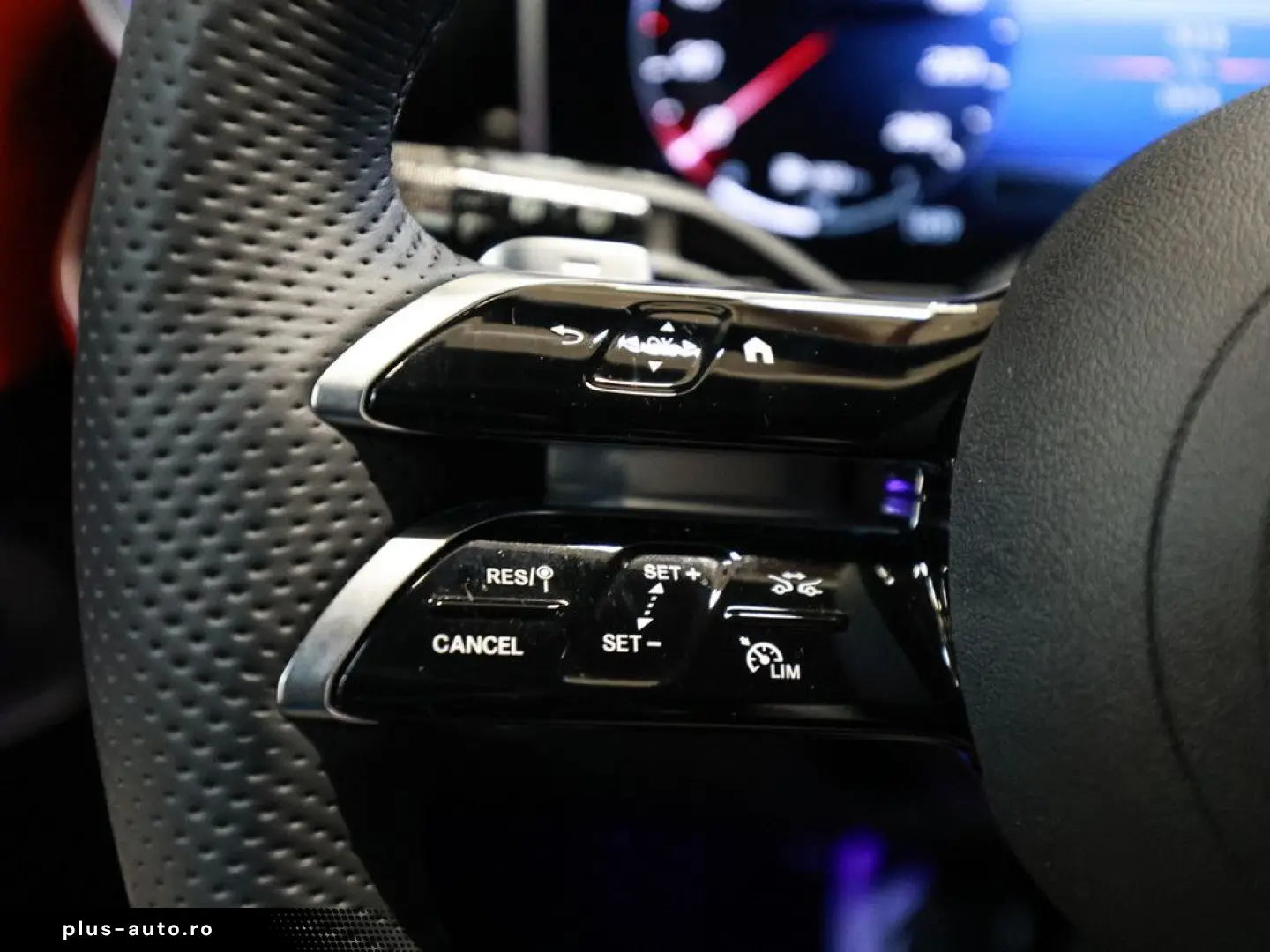 MERCEDES-BENZ GLC 400 e 4M AMG Sport Premium Distr. &hellip;