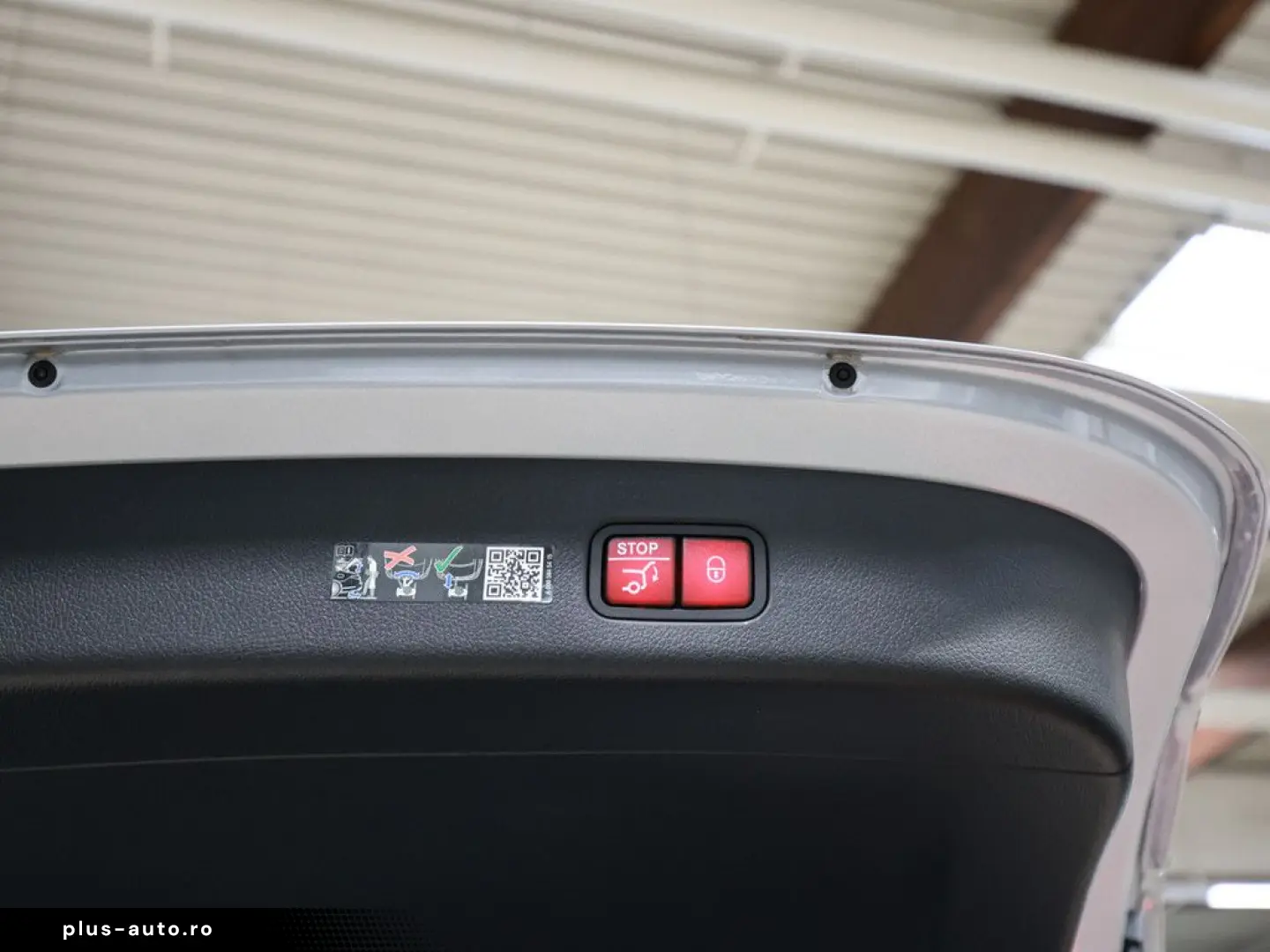 MERCEDES-BENZ GLC 400 e 4M AMG Sport Premium Distr. &hellip;