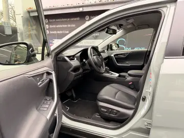 Toyota RAV4 2.5 Hybrid VVT-iE 4x4 Luxury Plus