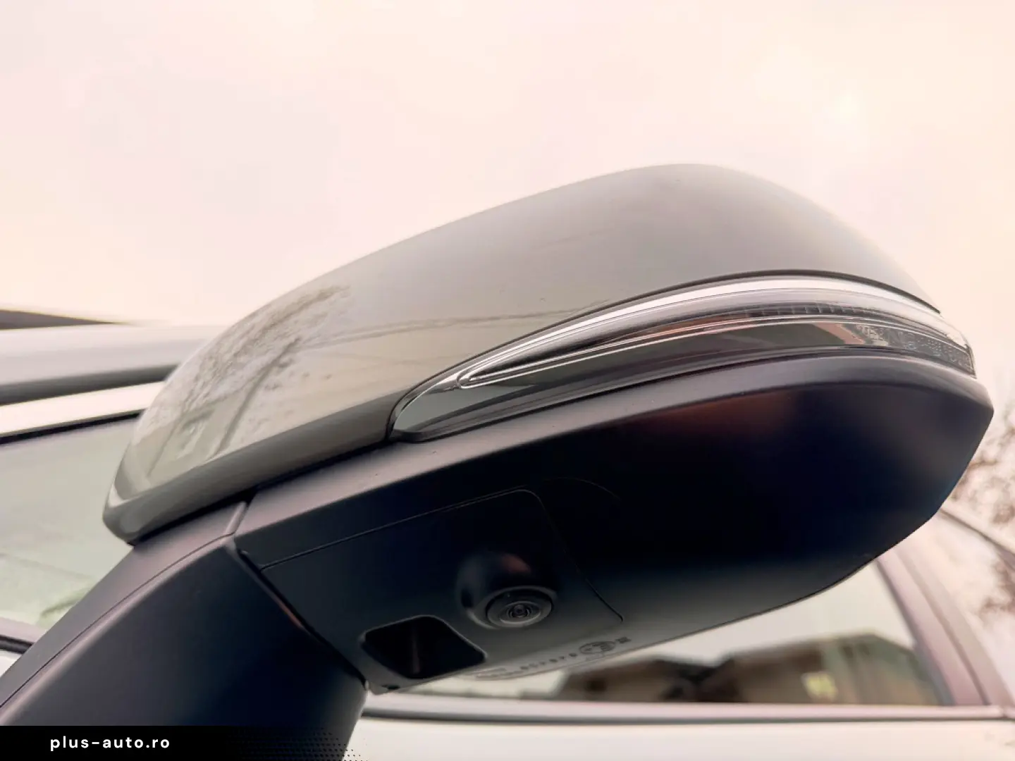 Toyota RAV4 2.5 Hybrid VVT-iE 4x4 Luxury Plus