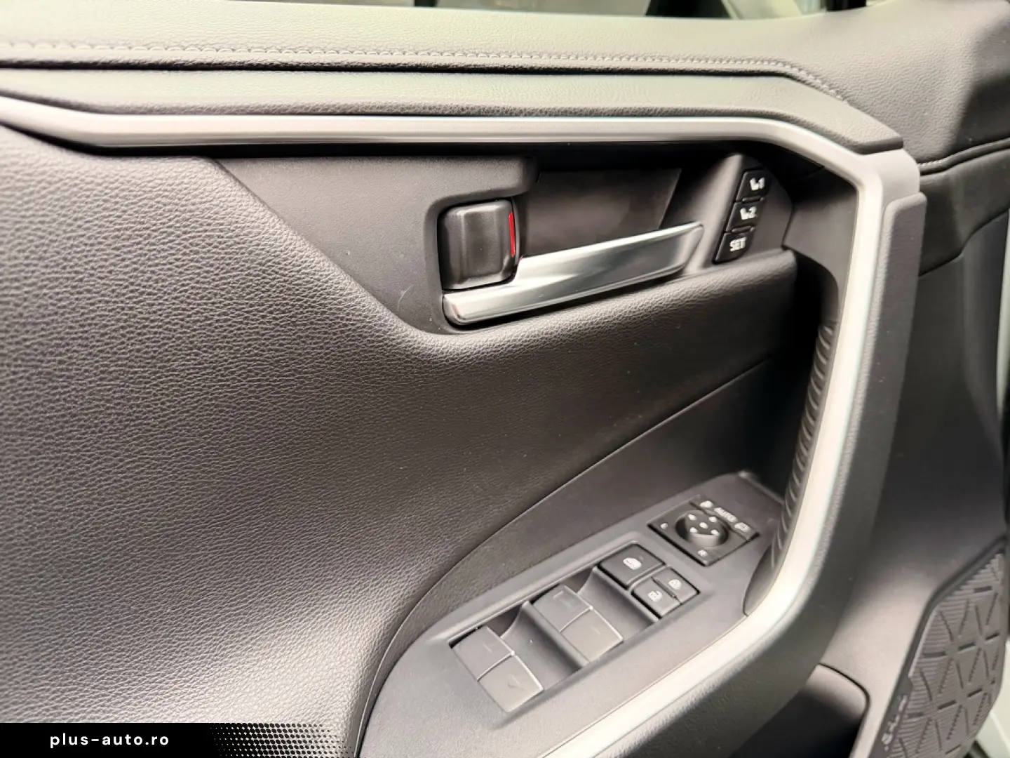 Toyota RAV4 2.5 Hybrid VVT-iE 4x4 Luxury Plus