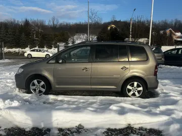 VW Touran 1.9 TDI  United  – Ediție de Familie