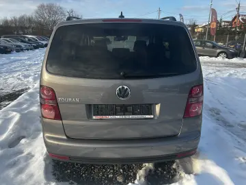 VW Touran 1.9 TDI  United  – Ediție de Familie