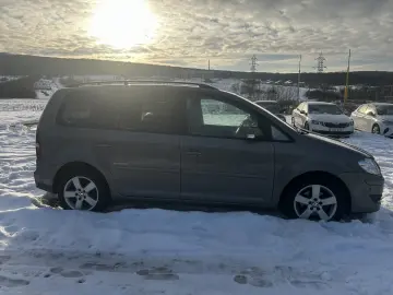 VW Touran 1.9 TDI  United  – Ediție de Familie