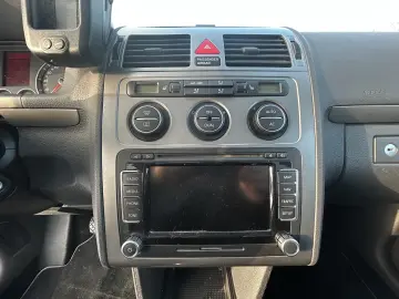 VW Touran 1.9 TDI  United  – Ediție de Familie