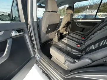 VW Touran 1.9 TDI  United  – Ediție de Familie