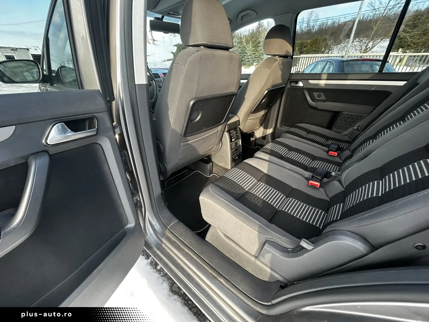 VW Touran 1.9 TDI  United  – Ediție de Familie
