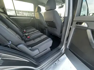 VW Touran 1.9 TDI  United  – Ediție de Familie