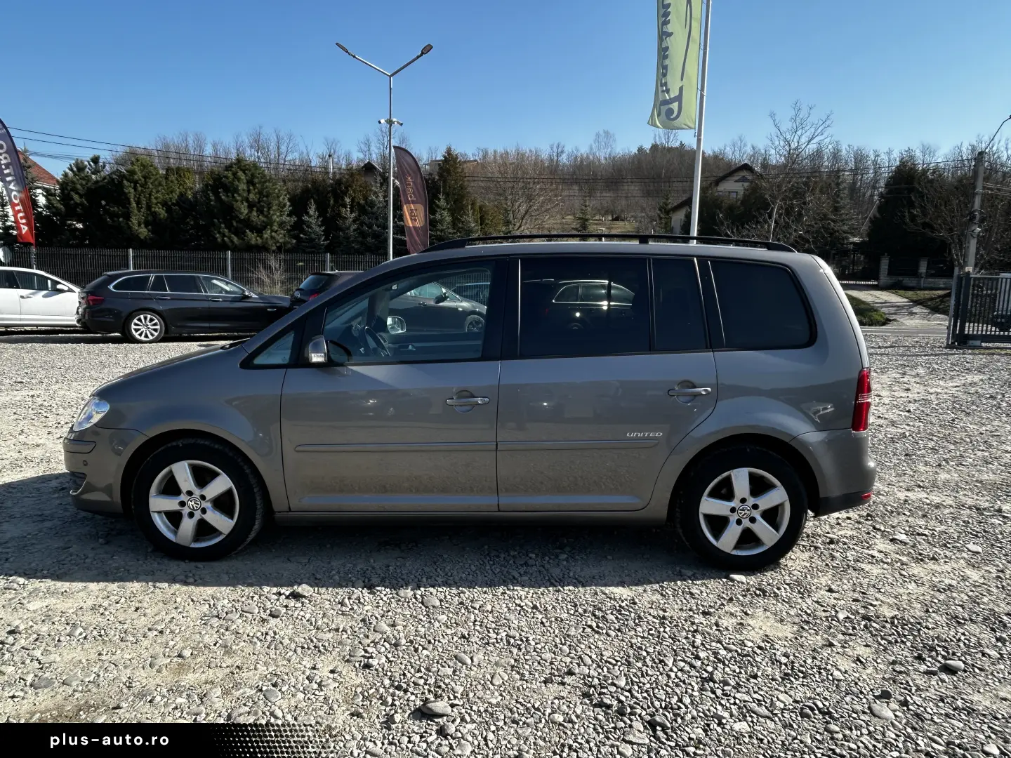 VW Touran 1.9 TDI  United  – Ediție de Familie