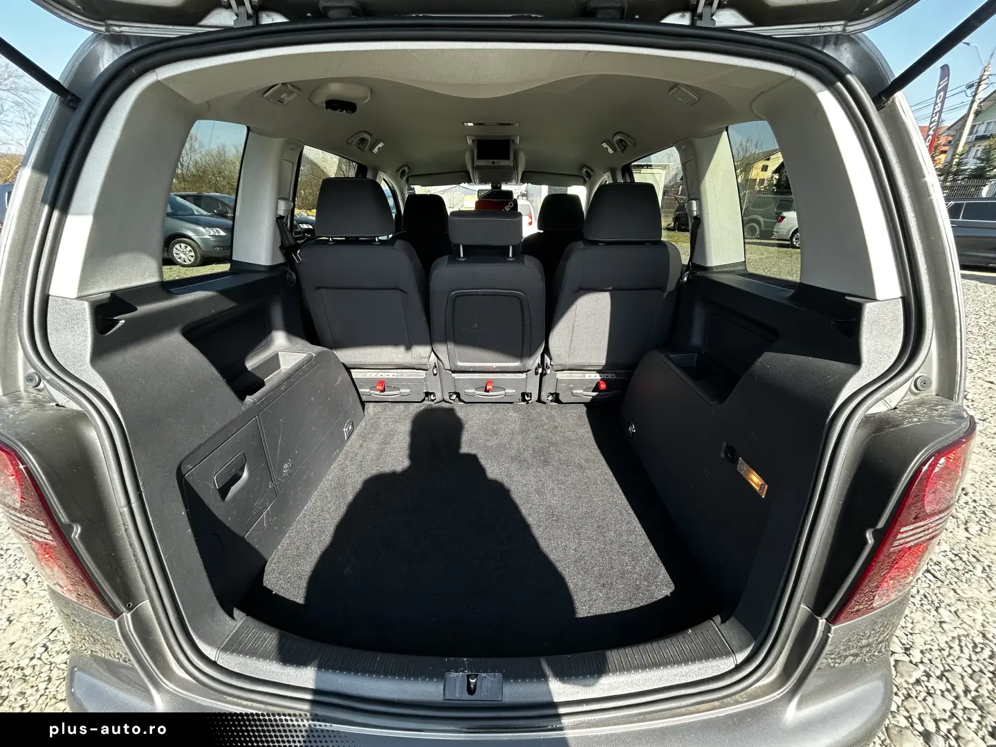 VW Touran 1.9 TDI  United  – Ediție de Familie