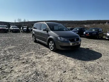 VW Touran 1.9 TDI  United  – Ediție de Familie