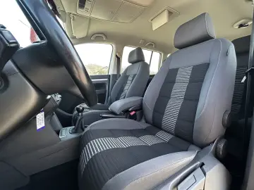 VW Touran 1.9 TDI  United  – Ediție de Familie