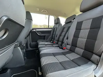 VW Touran 1.9 TDI  United  – Ediție de Familie