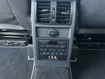 VW Touran 1.9 TDI  United  – Ediție de Familie