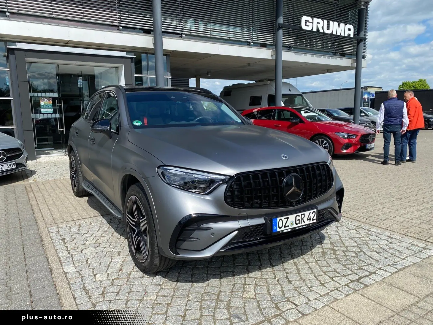 MERCEDES-BENZ GLC 400 e 4M AMG Night AHK DigiLight Distronic