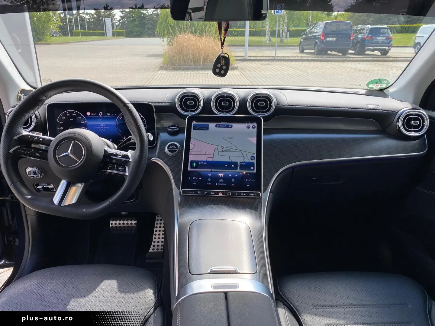 MERCEDES-BENZ GLC 400 e 4M AMG Night AHK DigiLight Distronic