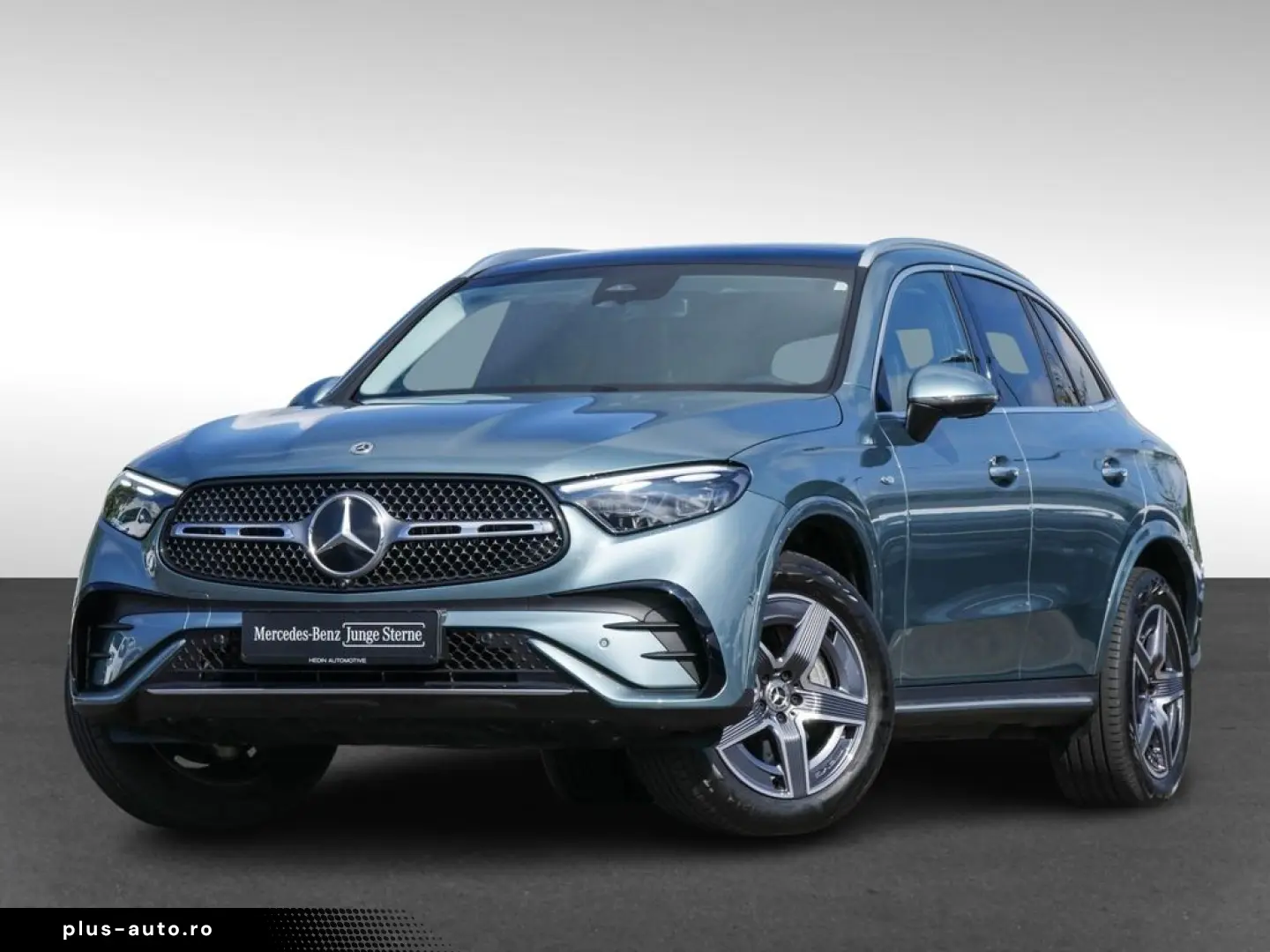MERCEDES-BENZ GLC 400 e 4M AMG  PANO KEYL 360  LED M&hellip;