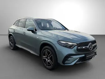 MERCEDES-BENZ GLC 400 e 4M AMG Pano AHK Sitzklima HU&hellip;