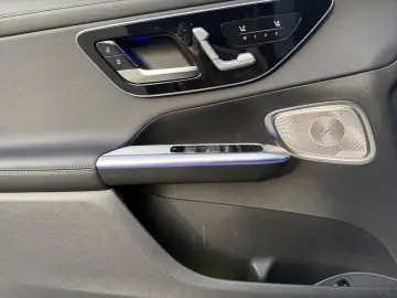 MERCEDES-BENZ GLC 400 e 4M AMG Pano AHK Sitzklima HU&hellip;