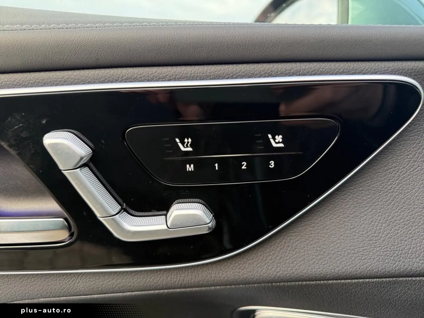 MERCEDES-BENZ GLC 400 e 4M AMG Pano AHK Sitzklima HU&hellip;