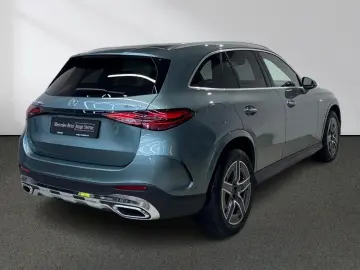 MERCEDES-BENZ GLC 400 e 4M AMG Panorama Multikontursitze AHK
