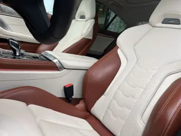 BMW M850 i xDrive Gran Coupe Bowers&Wilkins