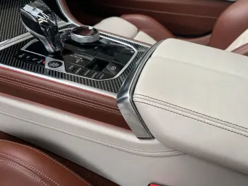 BMW M850 i xDrive Gran Coupe Bowers&Wilkins