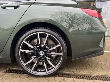BMW M850 i xDrive Gran Coupe Bowers&Wilkins