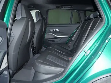 BMW M3 Competition M Sportsitze  Harman Kardon  Dach