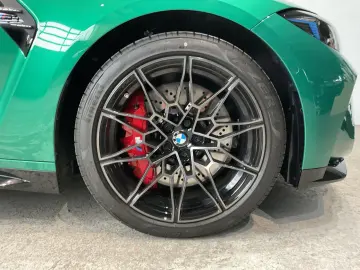BMW M4 Competition  HK HiFi  Adaptives M-Fahrwerk  N
