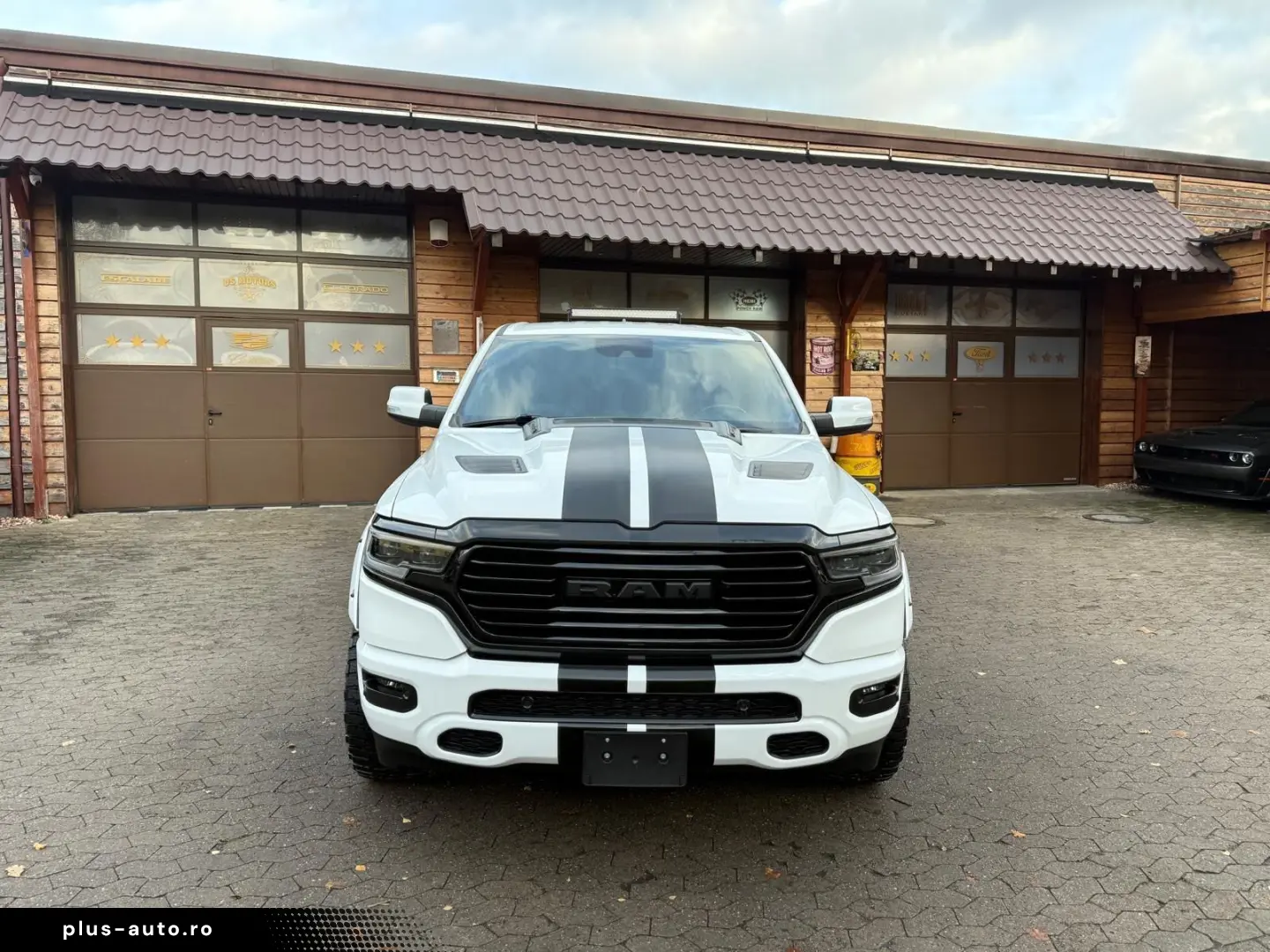 DODGE LPG GT SPORT 12 RADIO OFFROAD BÜGEL LIFT GARANTI