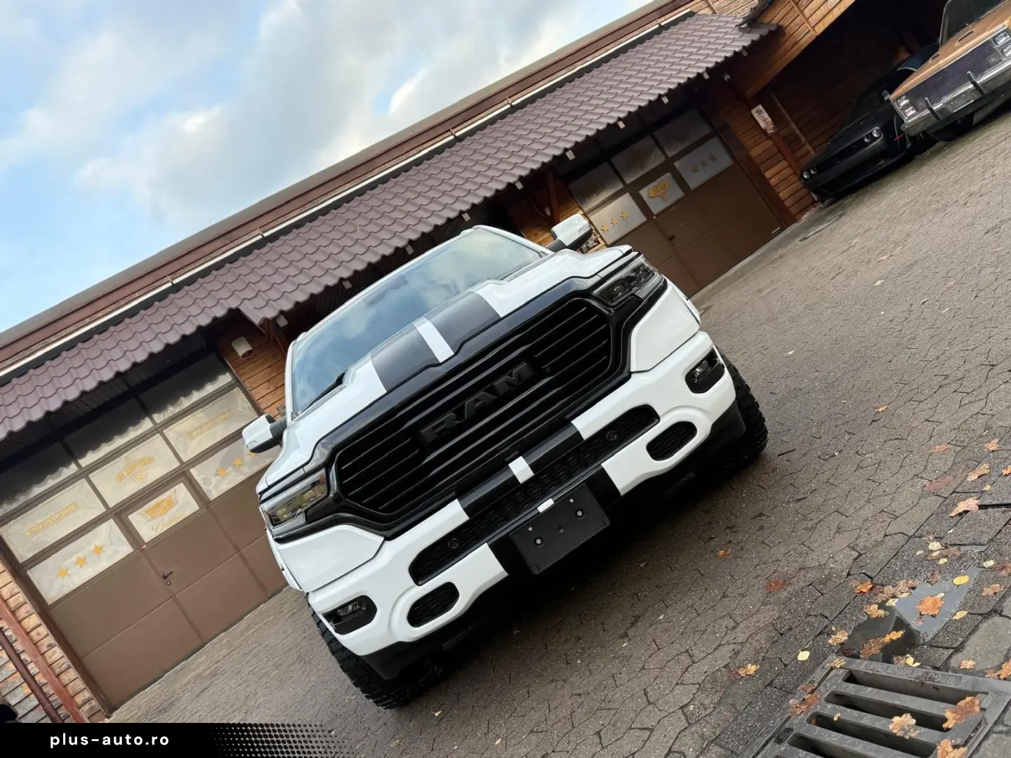 DODGE LPG GT SPORT 12 RADIO OFFROAD BÜGEL LIFT GARANTI