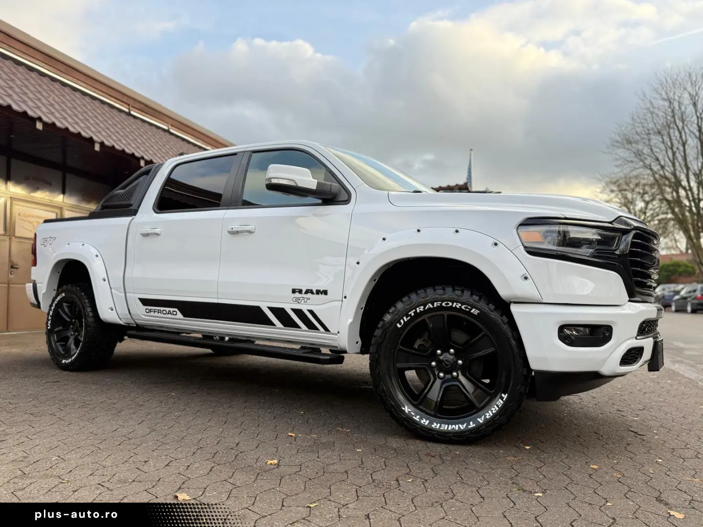 DODGE LPG GT SPORT 12 RADIO OFFROAD BÜGEL LIFT GARANTI