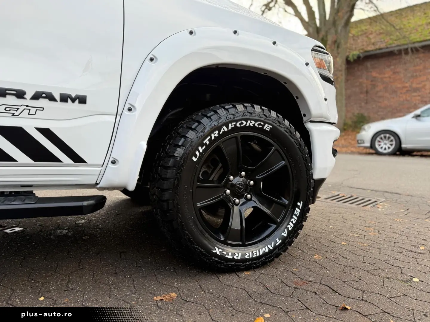 DODGE LPG GT SPORT 12 RADIO OFFROAD BÜGEL LIFT GARANTI