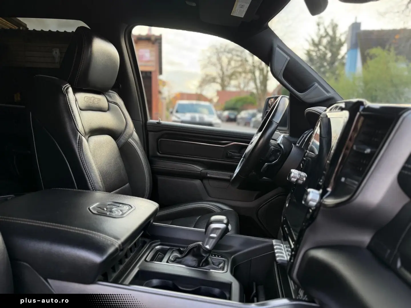 DODGE LPG GT SPORT 12 RADIO OFFROAD BÜGEL LIFT GARANTI