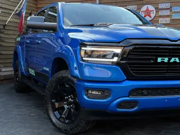 DODGE RAM 1500 OFFROAD 4x4 5 7L SHZ AHK CarPlay LPG
