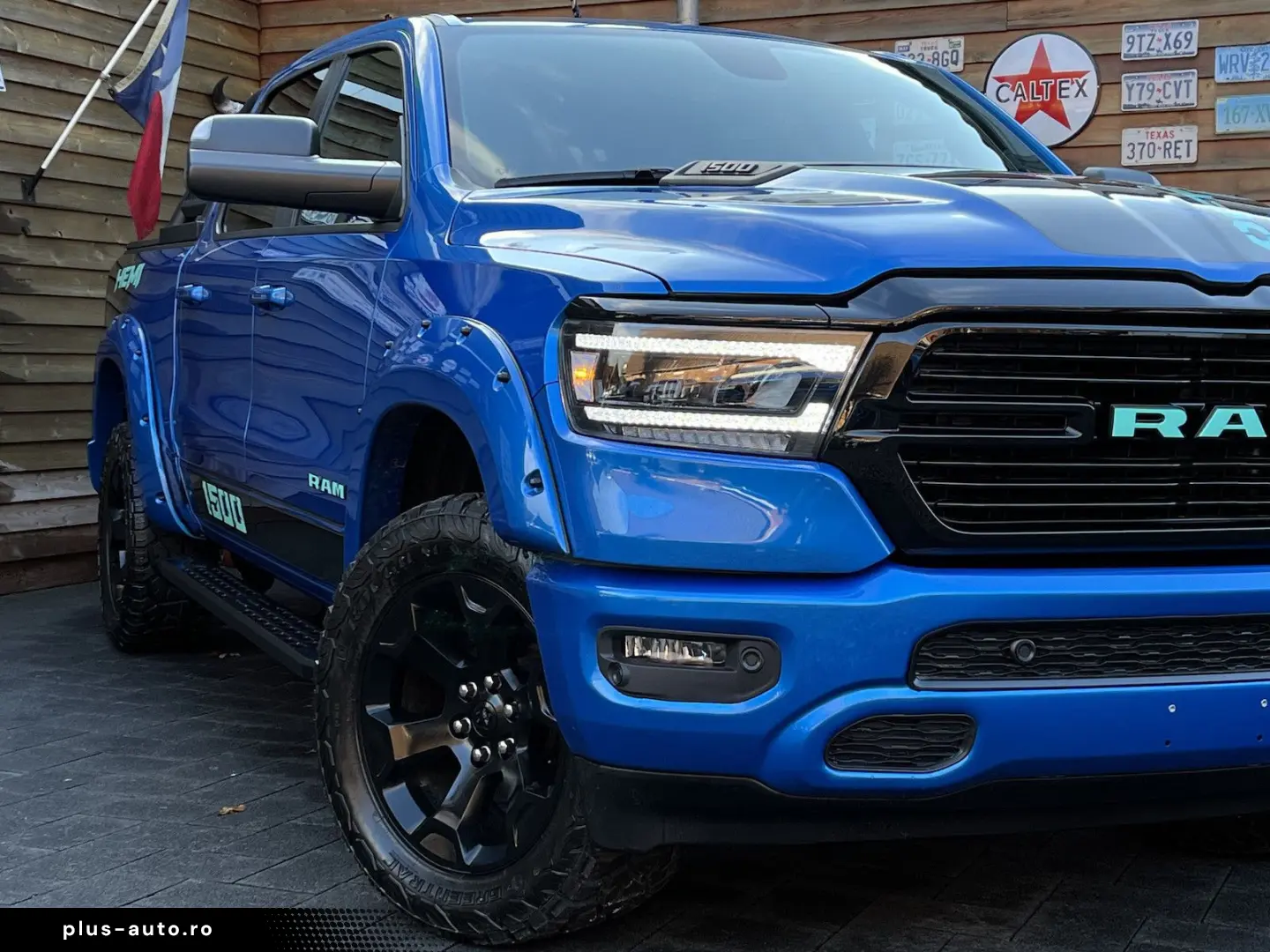 DODGE RAM 1500 OFFROAD 4x4 5 7L SHZ AHK CarPlay LPG