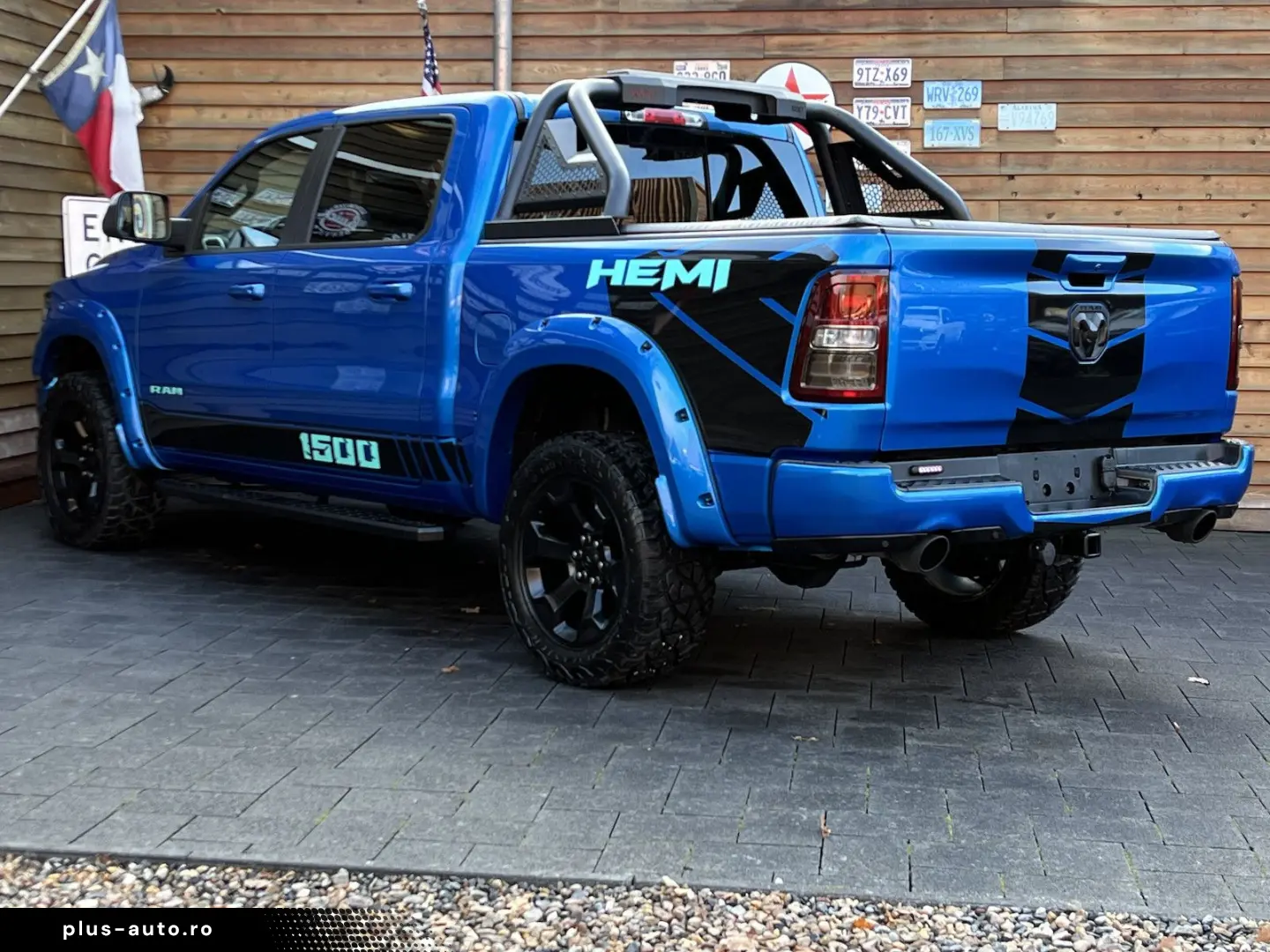 DODGE RAM 1500 OFFROAD 4x4 5 7L SHZ AHK CarPlay LPG