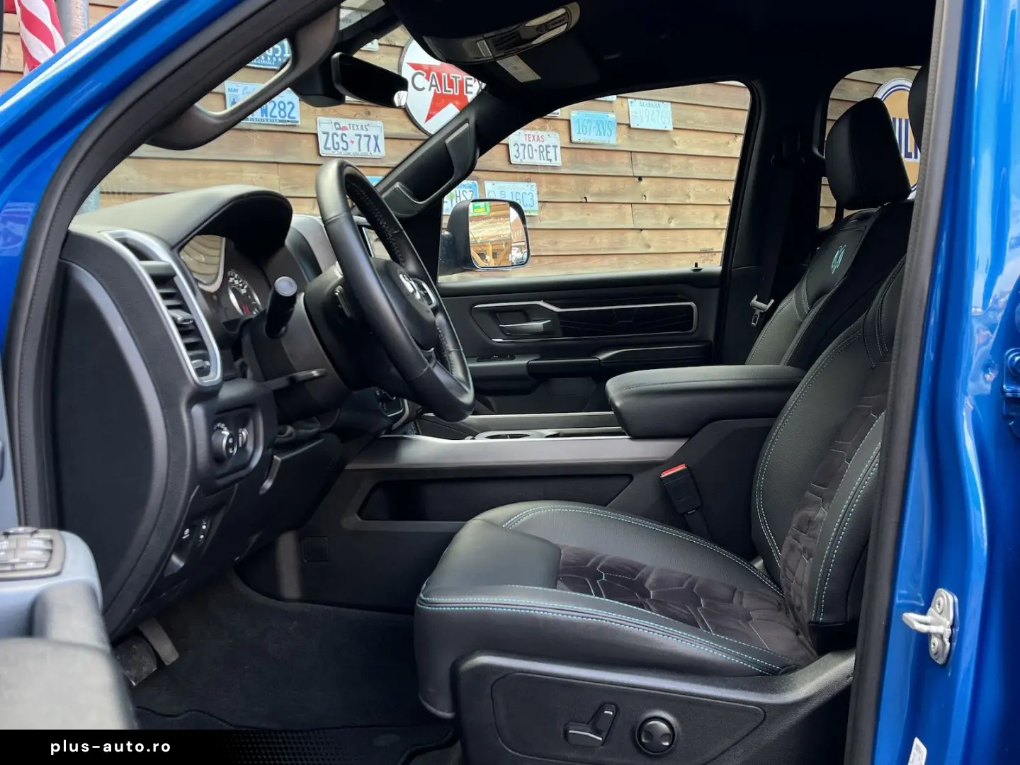 DODGE RAM 1500 OFFROAD 4x4 5 7L SHZ AHK CarPlay LPG