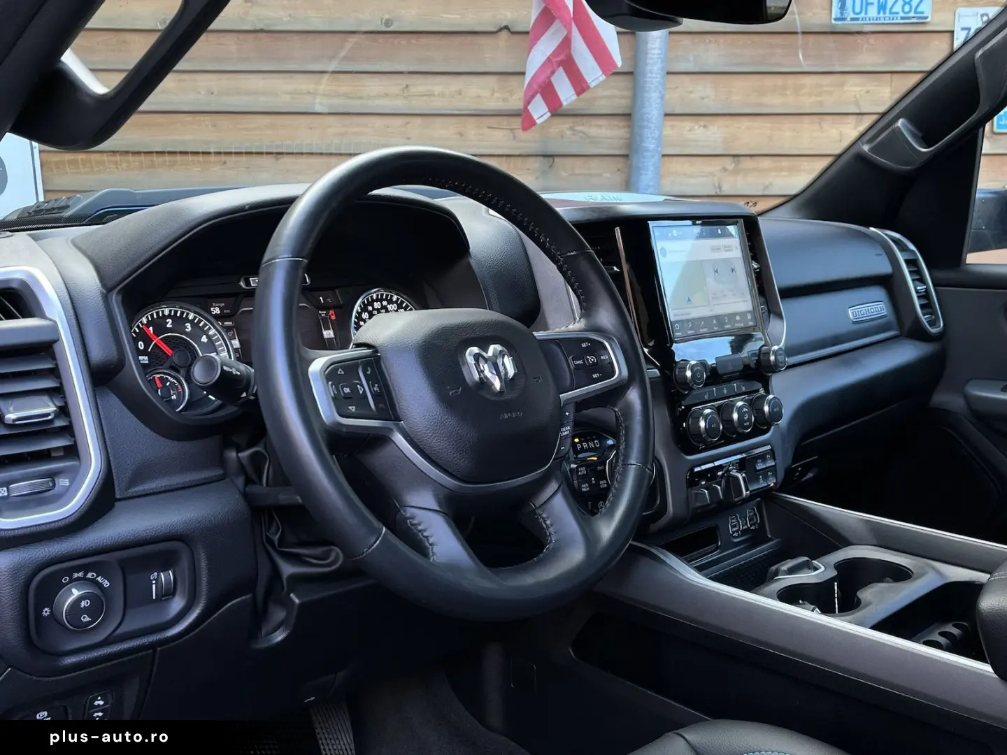 DODGE RAM 1500 OFFROAD 4x4 5 7L SHZ AHK CarPlay LPG