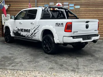 DODGE RAM 1500 Laramie LED AHK LPG Memory LPG