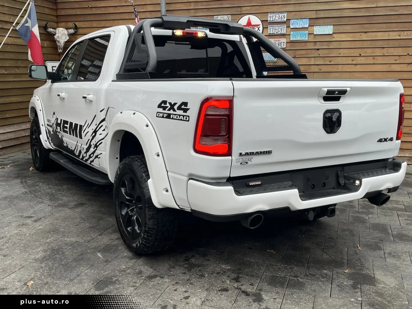 DODGE RAM 1500 Laramie LED AHK LPG Memory LPG