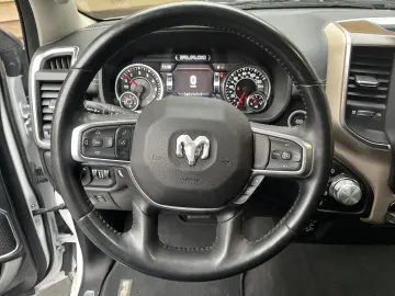 DODGE RAM 1500 Laramie LED AHK LPG Memory LPG