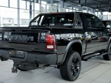 DODGE RAM 1500 4X4 Midland  Gas-Anlage  1.H  Kam  GSD